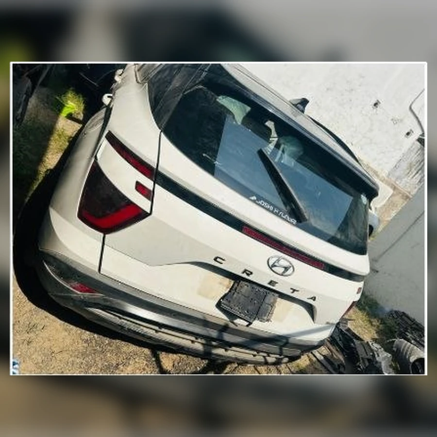 Hyundai Creta automatic turbo 2023 rear door