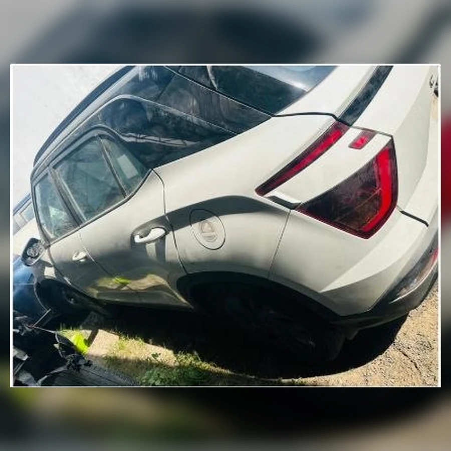 Hyundai Creta automatic turbo 2023 rear quarter